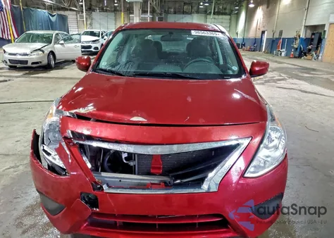 2016 Nissan Versa S z USA, uszkodzony, nr VIN 3N1CN7APXGL916266